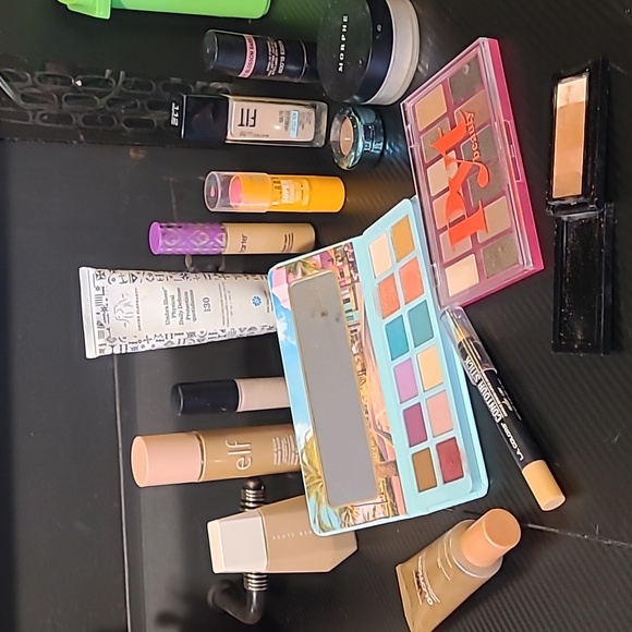 Other - Beauty lot